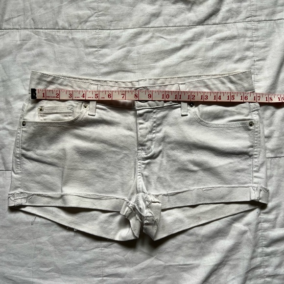 White Jean Shorts - Picture 4 of 6